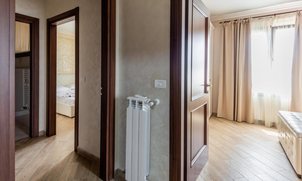 Sns In Vila Ovidiu * Mamaia