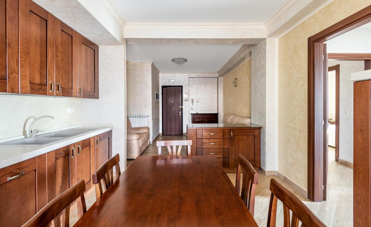 Apartament Sns In Vila Ovidiu